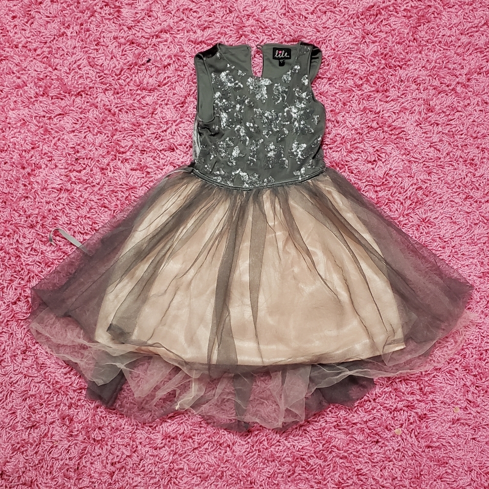 Girls 8 formal dress